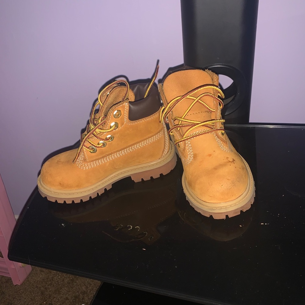Tan timberlands